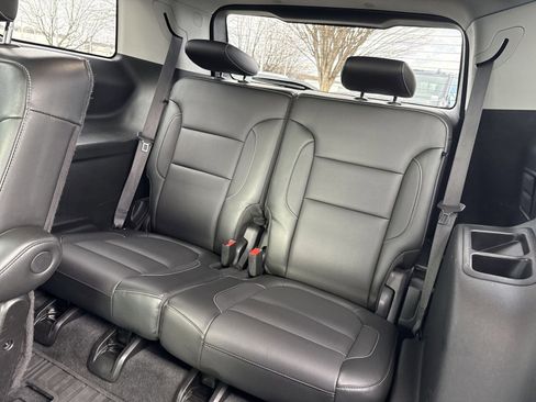 Used 2019 GMC Acadia SLT image 22