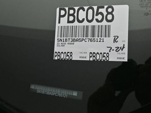 Used 2023 Nissan Rogue SV FWD image 42