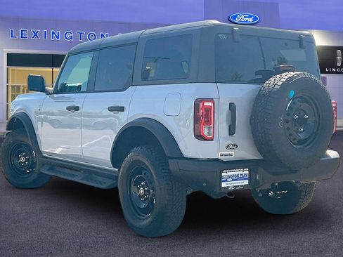 New 2026 Ford Bronco Big Bend w/ Black Diamond Package AWD/4WD image 3