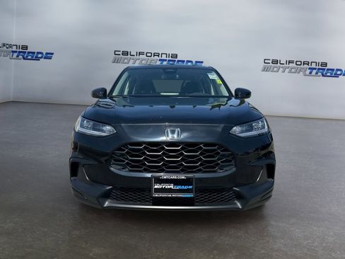 Used 2025 Honda HR-V LX image 2