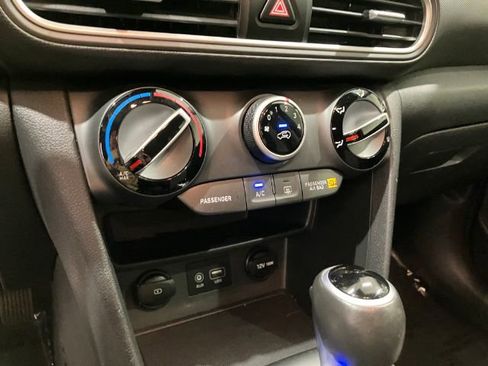 Used 2019 Hyundai Kona SEL FWD image 49