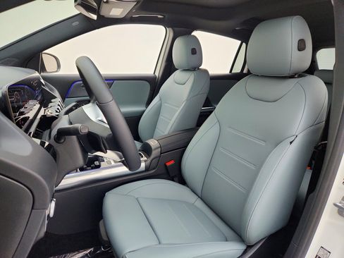 New 2026 Mercedes-Benz GLA 250 image 17