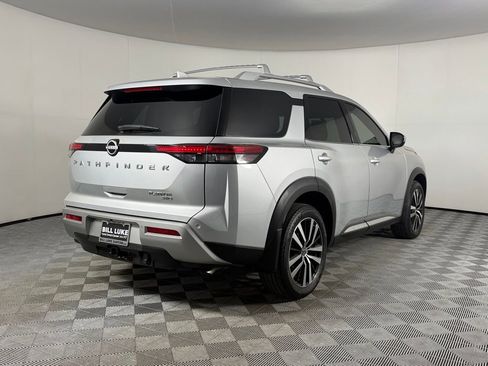 Used 2024 Nissan Pathfinder Platinum w/ Cargo Package image 5