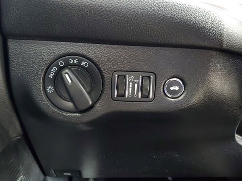 Used 2023 Dodge Challenger SXT image 26