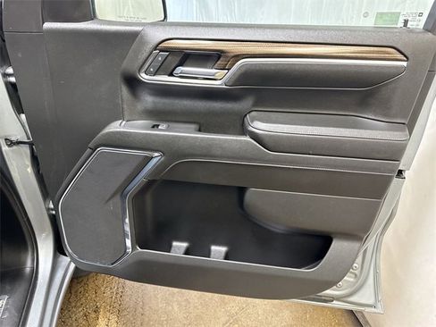 Used 2023 Chevrolet Silverado 1500 LT image 25