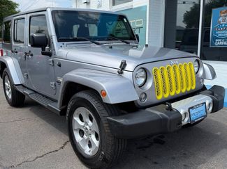 Used 2015 Jeep Wrangler Unlimited Sahara w/ Connectivity Group AWD/4WD video 1