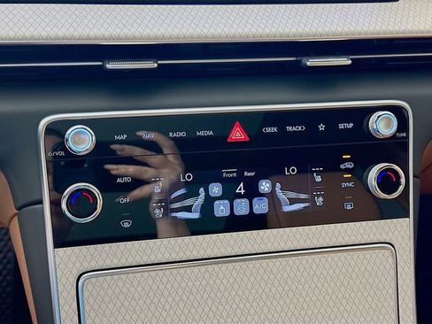 New 2026 Genesis GV80 2.5T Advanced AWD/4WD image 14