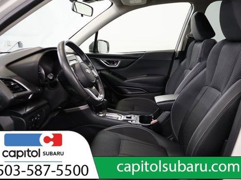 Used 2023 Subaru Forester Premium image 13