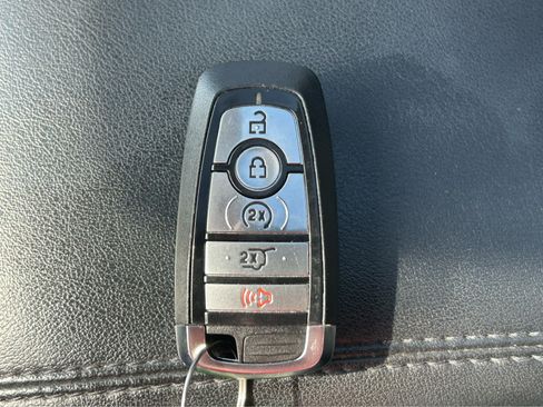 Used 2024 Ford Edge SEL w/ Convenience Package AWD/4WD image 45