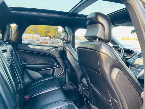 Used 2019 Lincoln MKC Select w/ Select Plus Package image 31