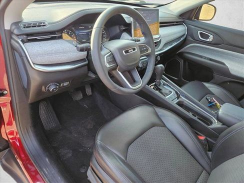 Used 2022 Jeep Compass Latitude image 14