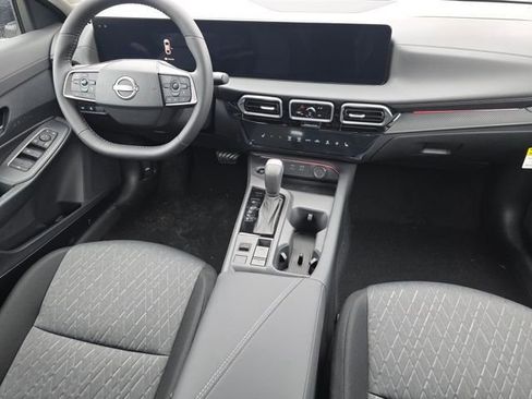 New 2026 Nissan Sentra SV w/ SV Convenience Package FWD image 18