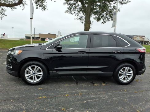Used 2020 Ford Edge SEL w/ Convenience Package FWD image 4