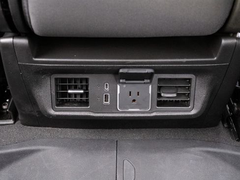 Used 2023 Chevrolet Silverado 1500 RST image 16