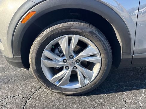 Certified 2024 Buick Encore GX Preferred w/ Comfort Package image 9