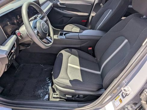 Used 2025 Hyundai Sonata SEL FWD image 20