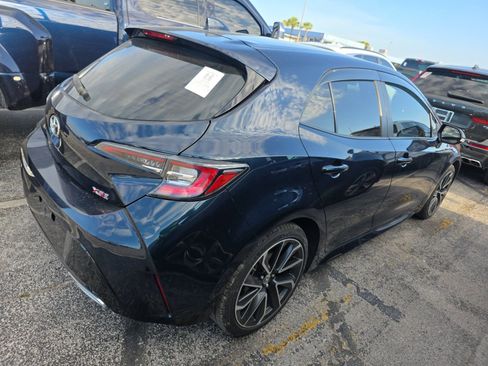 Used 2019 Toyota Corolla XSE FWD image 6