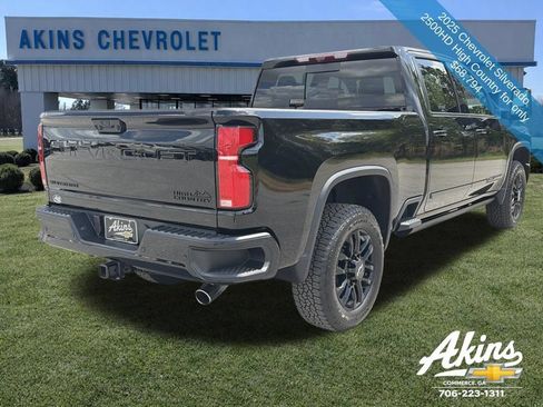 Certified 2025 Chevrolet Silverado 2500 High Country w/ Midnight Edition AWD/4WD image 6