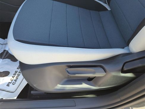 New 2026 Volkswagen Taos S image 27