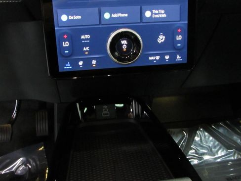 New 2025 Ford Mustang Mach-E Premium w/ Interior Protection Package image 21