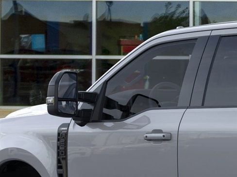 New 2026 Ford F250 Lariat w/ Black Appearance Package image 64