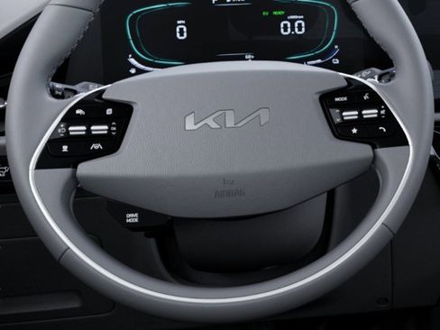 New 2026 Kia Niro FWD image 22