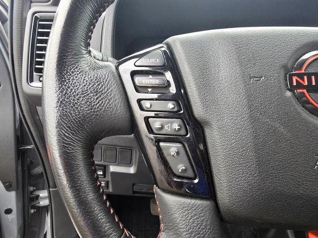 Used 2023 Nissan Frontier PRO-4X w/ Technology Package AWD/4WD image 26