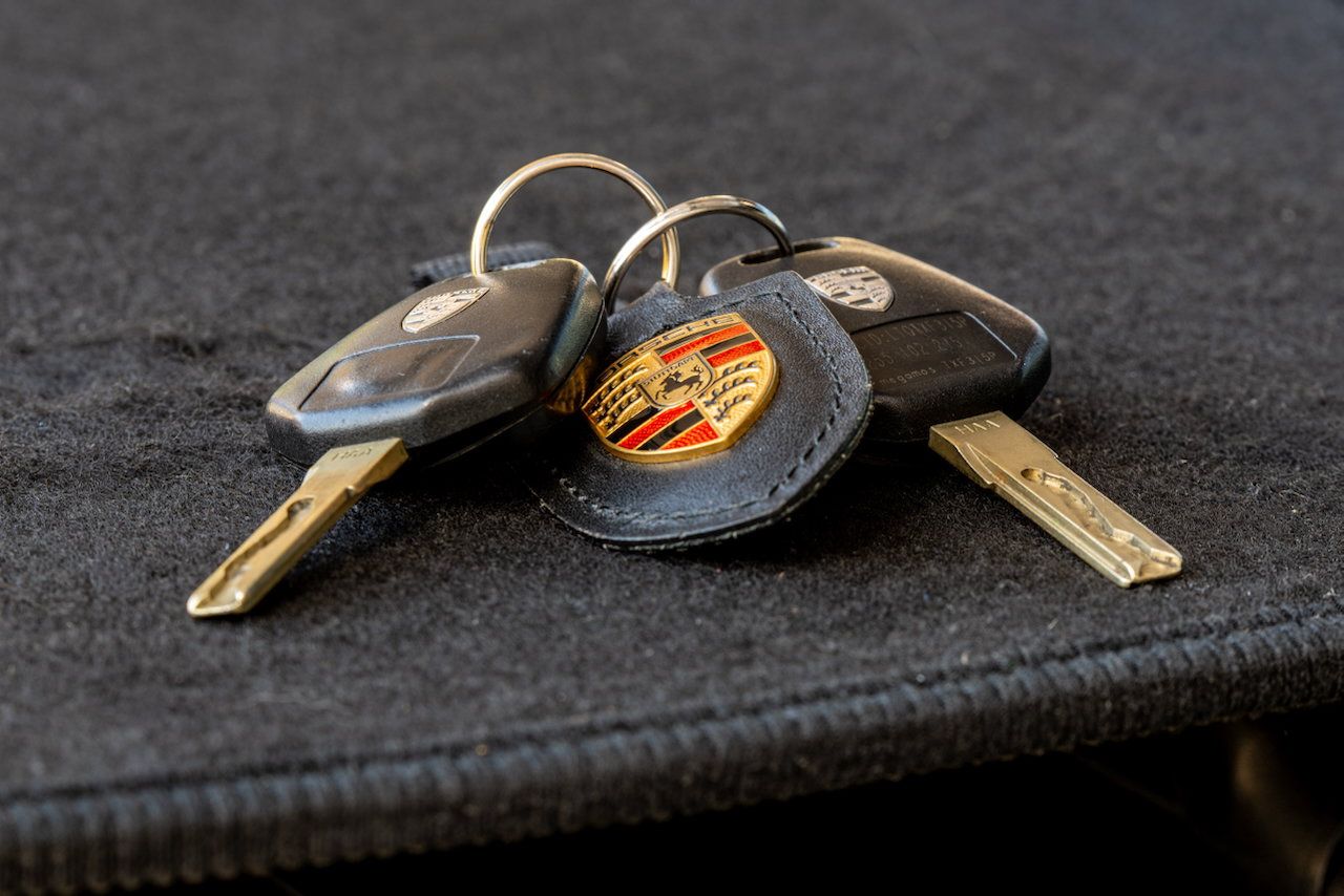 Used 2001 Porsche 911 Turbo AWD/4WD image 64