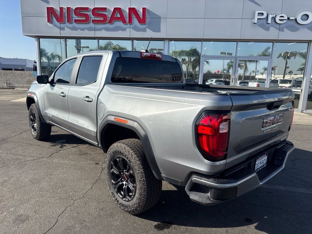 Used 2024 GMC Canyon Elevation RWD image 2