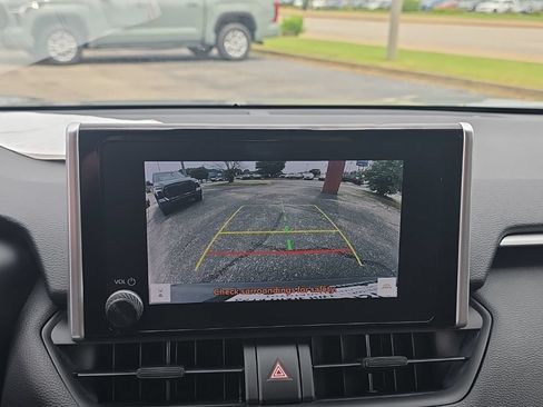 Certified 2023 Toyota RAV4 XLE w/ Convenience Package AWD/4WD image 21