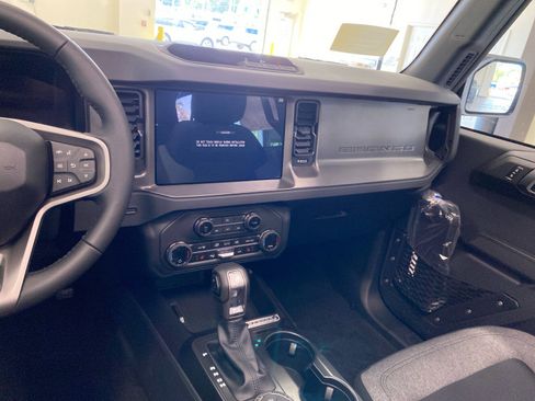 New 2025 Ford Bronco Big Bend image 13