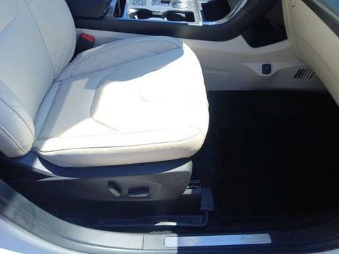Used 2023 Ford Edge Titanium w/ Class II Trailer Tow Package AWD/4WD image 50