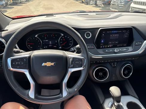 Used 2022 Chevrolet Blazer LT AWD/4WD image 10