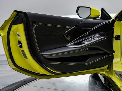 Used 2024 Chevrolet Corvette Z06 w/ Stealth Interior Trim Package image 93