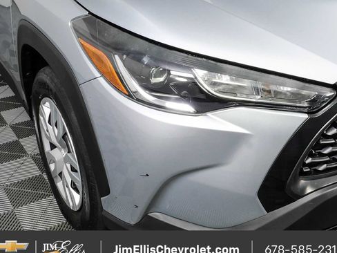 Used 2022 Toyota Corolla Cross L FWD image 33