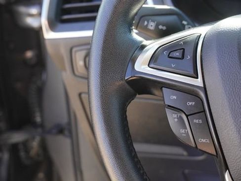 Used 2024 Ford Edge Titanium image 27