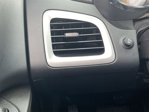 Used 2016 GMC Terrain SLT w/ Open Road Package image 17