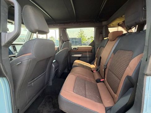 Used 2023 Ford Bronco Outer Banks w/ Sasquatch Package AWD/4WD image 12