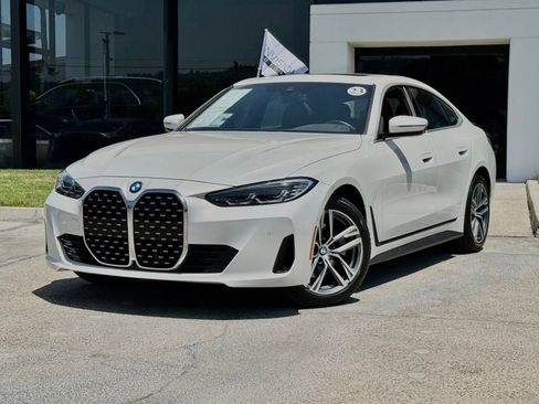 Used 2023 BMW 430i Gran Coupe w/ Premium Package RWD image 2