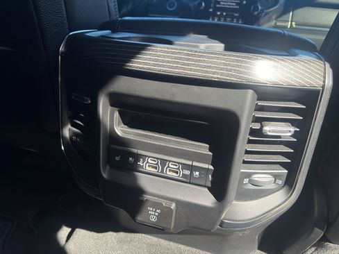 Used 2020 RAM 1500 Limited AWD/4WD image 20