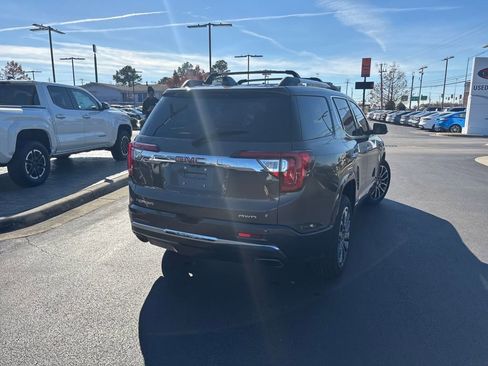 Used 2020 GMC Acadia Denali image 5