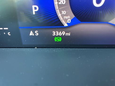 Used 2025 Volkswagen Jetta Sport image 25