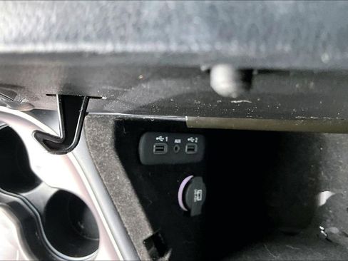 Used 2021 Dodge Challenger R/T image 34