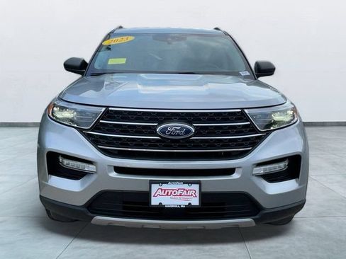 Certified 2023 Ford Explorer XLT w/ Equipment Group 202A AWD/4WD image 2