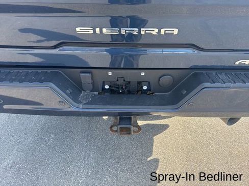 Used 2023 GMC Sierra 2500 AT4 w/ AT4 Preferred Package image 5