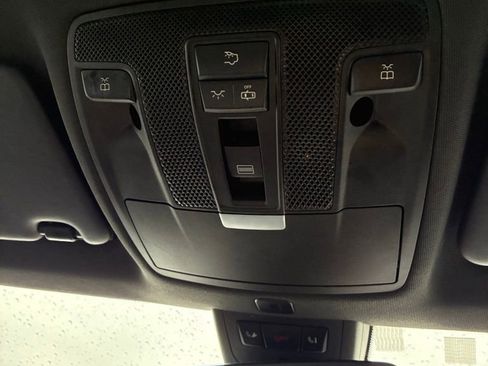 Used 2018 Mercedes-Benz CLA 250 4MATIC image 36