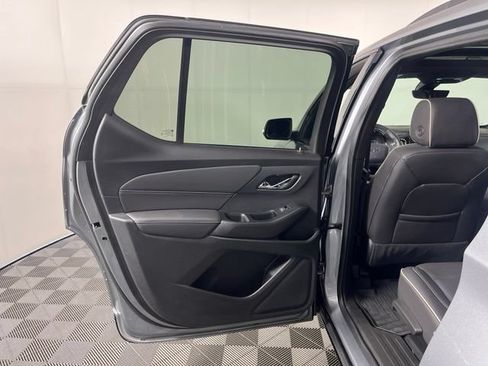 Used 2023 Chevrolet Traverse Premier w/ Redline Edition AWD/4WD image 38