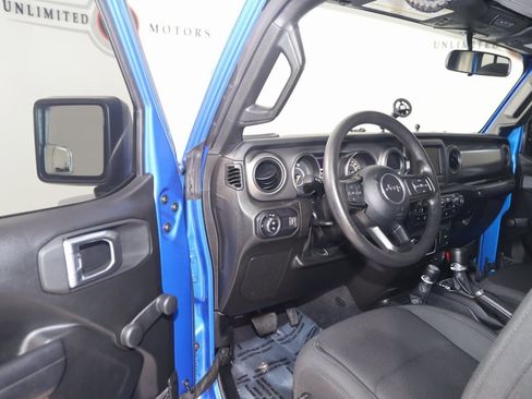 Used 2023 Jeep Gladiator Sport w/ Trailer Tow Package image 49