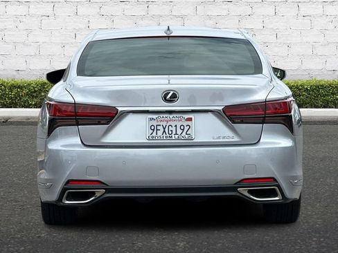 Used 2023 Lexus LS 500 w/ Accessory Package (Z1) RWD image 5