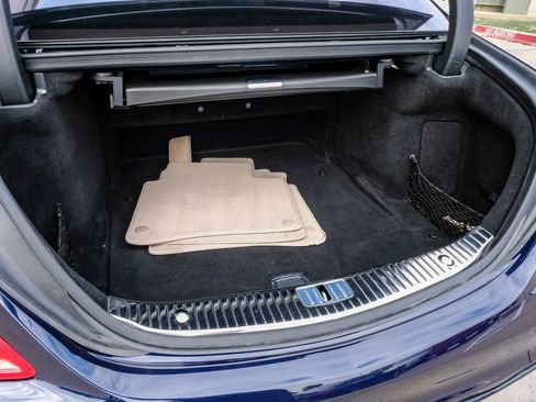 Used 2015 Mercedes-Benz S 550 Sedan w/ Sport Package w/ Sport Package image 54